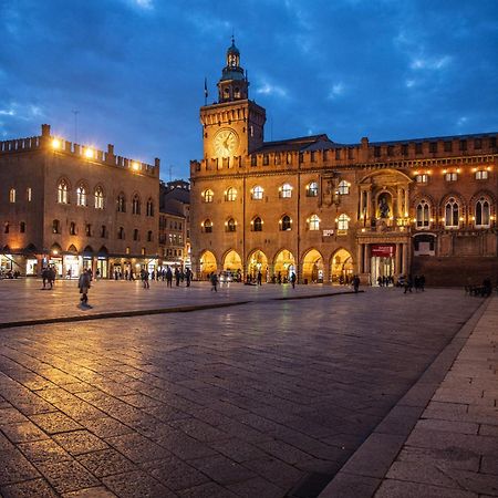Urbanicooh Paracelso - Piazza Maggiore View Μπολόνια Εξωτερικό φωτογραφία