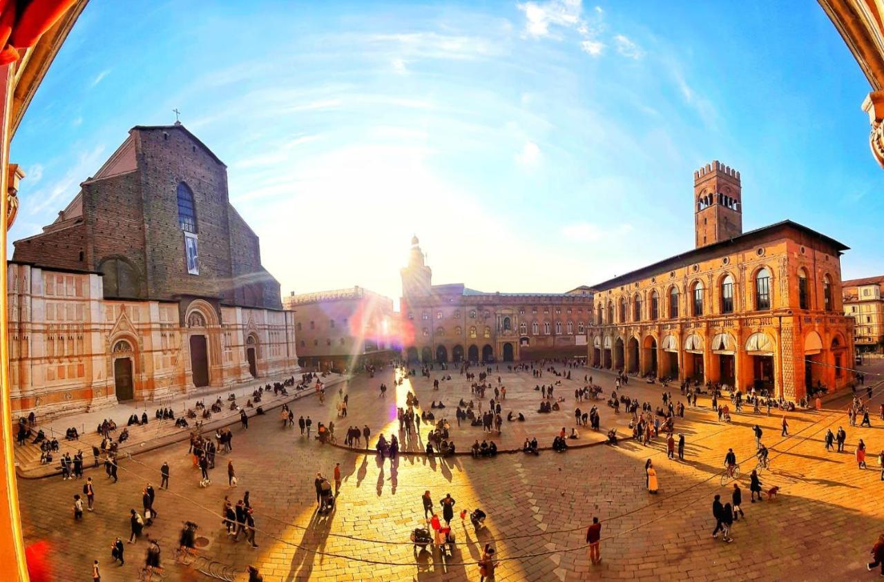 Urbanicooh Paracelso - Piazza Maggiore View Μπολόνια Εξωτερικό φωτογραφία