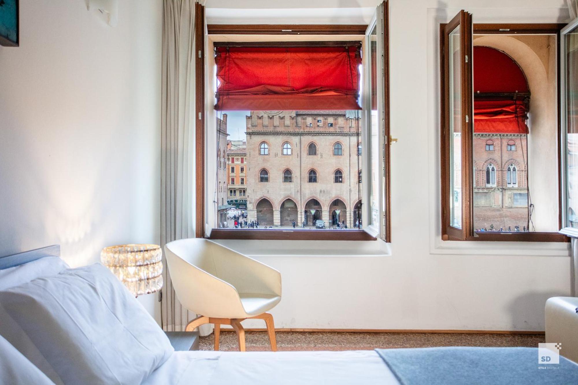 Urbanicooh Paracelso - Piazza Maggiore View Μπολόνια Εξωτερικό φωτογραφία